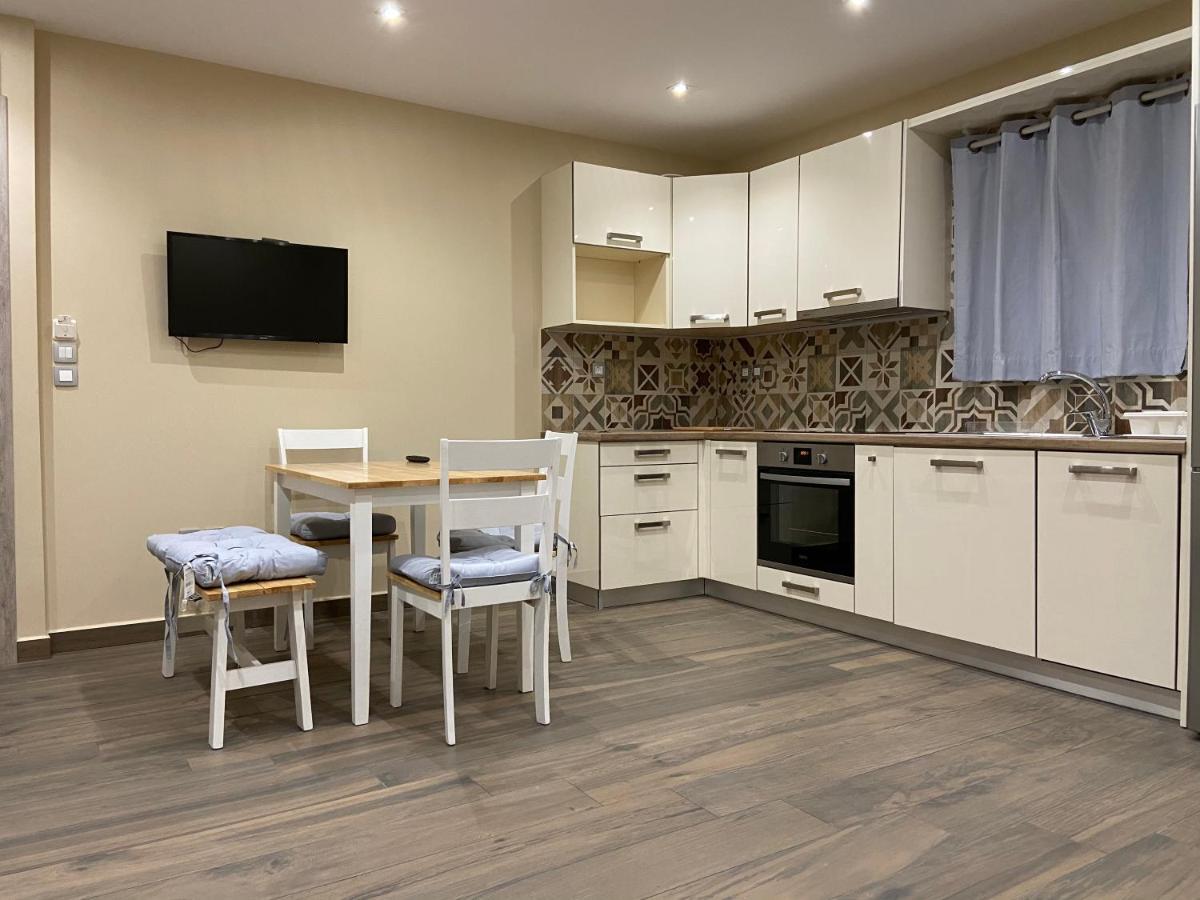 Elegant Rooms Αργοστόλι Εξωτερικό φωτογραφία
